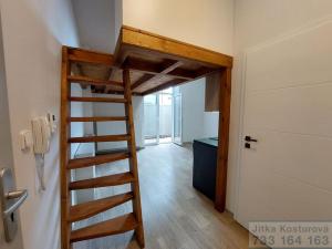 Pronájem bytu 1+kk, Opava - Předměstí, Nákladní, 32 m2