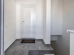 Pronájem bytu 4+kk, Benešov, Vlašimská, 109 m2