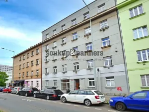Pronájem bytu 2+kk, Praha - Strašnice, Černokostelecká, 41 m2