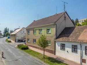Prodej rodinného domu, Zbiroh, Sládkova, 281 m2