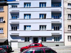 Pronájem bytu 1+kk, Praha - Podolí, Levá, 27 m2