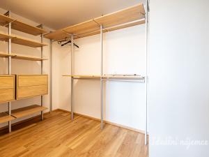 Pronájem bytu 2+kk, Praha - Libeň, Kurta Konráda, 55 m2