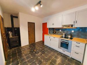 Pronájem bytu 2+1, Bukov, 54 m2