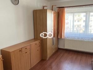 Pronájem bytu 1+1, Praha, Radimova, 35 m2