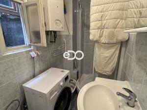 Pronájem bytu 1+1, Praha, Radimova, 35 m2