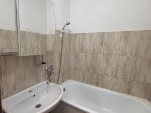 Prodej bytu 3+1, Chomutov, Revoluční, 65 m2