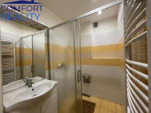 Prodej bytu 2+1, Ostrava - Poruba, Budovatelská, 58 m2