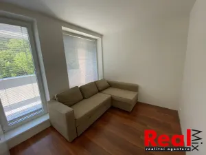 Prodej bytu 3+kk, Praha - Hrdlořezy, U Smetanky, 68 m2