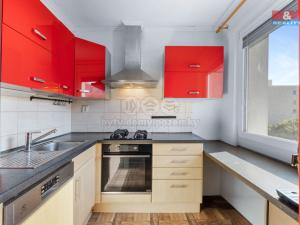 Prodej bytu 3+kk, Praha - Prosek, Lovosická, 67 m2