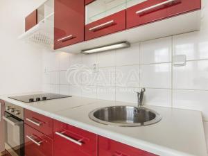 Pronájem bytu 2+kk, Praha - Břevnov, Radimova, 38 m2