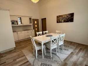Prodej bytu 3+kk, Karlovy Vary, Sadová, 103 m2