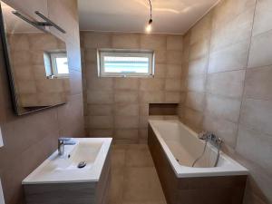 Prodej rodinného domu, Nechanice - Staré Nechanice, 145 m2