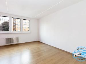 Prodej bytu 2+1, Opava, Holasická, 59 m2