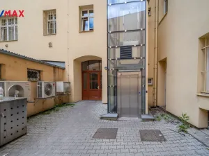 Prodej bytu 3+kk, Praha - Smíchov, Štefánikova, 76 m2