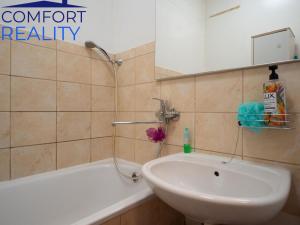 Prodej bytu 2+1, Ostrava - Poruba, Španielova, 55 m2