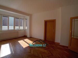 Pronájem bytu 3+1, Kroměříž, Prusinovského, 110 m2