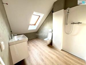 Pronájem bytu 3+kk, Jeneč, Lidická, 77 m2