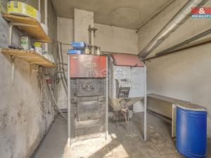 Prodej výrobních prostor, Lhůta, 1220 m2