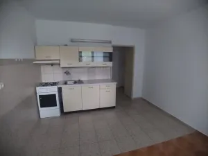 Pronájem bytu 1+1, Tábor, Náchodská, 35 m2