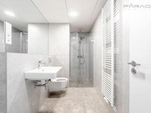 Prodej bytu 2+kk, Praha - Modřany, Československého exilu, 51 m2