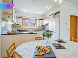 Prodej rodinného domu, Praha, Legionářů, 318 m2