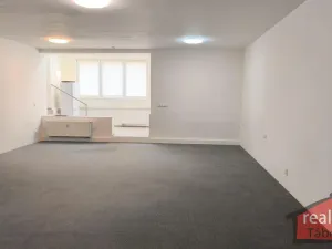 Prodej atypického bytu, Nupaky, 88 m2