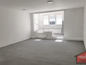 Prodej atypického bytu, Nupaky, 88 m2
