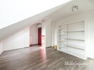 Pronájem bytu 3+kk, Praha - Holešovice, Ortenovo náměstí, 78 m2