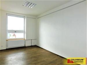 Pronájem kanceláře, Znojmo - Oblekovice, 62 m2