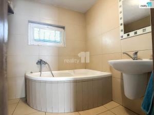 Prodej rodinného domu, Jaroslavice, U Potoka, 160 m2