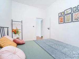 Pronájem bytu 2+kk, Praha - Žižkov, Hartigova, 44 m2