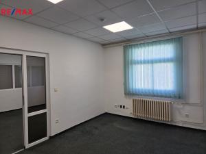 Pronájem kanceláře, Hradec Králové - Slezské Předměstí, Bieblova, 35 m2