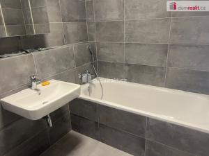 Pronájem bytu 2+kk, Praha - Modřany, Mezi vodami, 54 m2