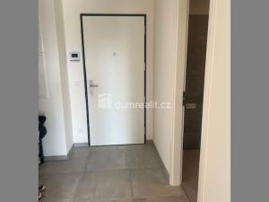 Pronájem bytu 2+kk, Praha - Modřany, Mezi vodami, 54 m2
