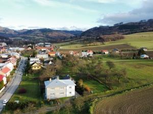 Prodej pozemku pro bydlení, Chomýž, 692 m2