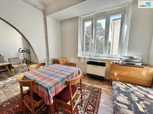 Pronájem bytu 1+kk, Praha - Michle, Adamovská, 45 m2