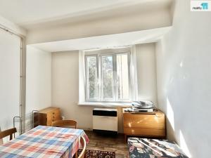 Pronájem bytu 1+kk, Praha - Michle, Adamovská, 45 m2