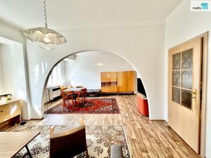 Pronájem bytu 1+kk, Praha - Michle, Adamovská, 45 m2