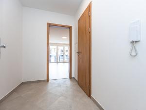 Pronájem bytu 1+kk, Praha - Háje, Výstavní, 34 m2