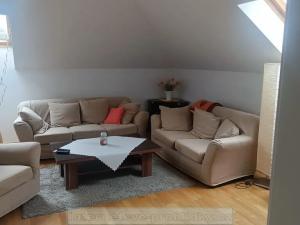 Pronájem bytu 2+kk, Praha - Dolní Měcholupy, Za kovárnou, 85 m2