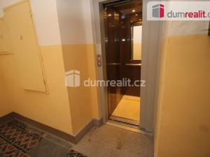 Pronájem bytu 2+1, Mariánské Lázně, Hlavní třída, 68 m2