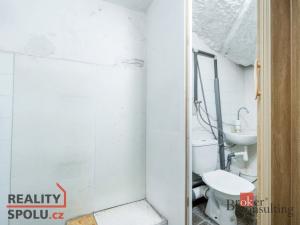 Prodej komerční nemovitosti, Karlovy Vary, Varšavská, 145 m2