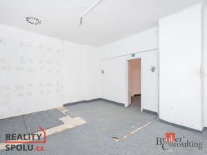 Prodej komerční nemovitosti, Karlovy Vary, Varšavská, 145 m2