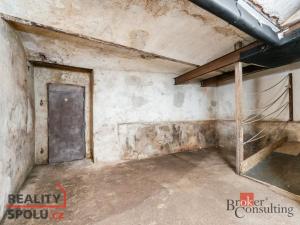 Prodej komerční nemovitosti, Karlovy Vary, Varšavská, 145 m2