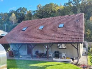 Prodej rodinného domu, Týnec nad Sázavou - Brodce, 187 m2