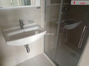 Pronájem bytu 1+kk, Děčín - Děčín III-Staré Město, Zelená, 20 m2