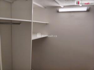 Pronájem bytu 1+kk, Děčín - Děčín III-Staré Město, Zelená, 29 m2