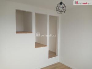Pronájem atypického bytu, Děčín - Děčín III-Staré Město, Zelená, 65 m2