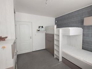 Pronájem bytu 3+1, Praha - Braník, Nad lesním divadlem, 73 m2