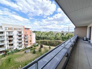 Pronájem bytu 2+kk, Praha - Čakovice, Tryskovická, 63 m2